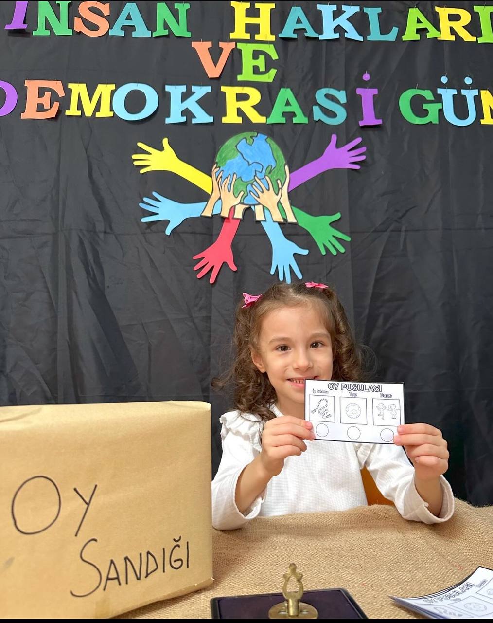 ETKİNLİKLERİMİZDEN BİR KAÇI